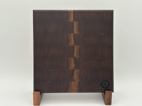 Walnut End grain Cutting board